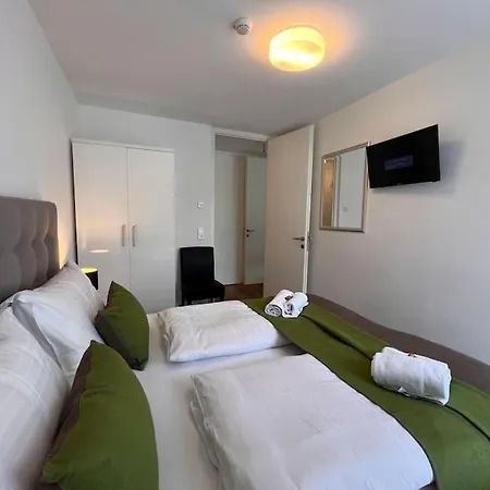 Апартаменты Traum In Zell Am Mit Badeplatz *