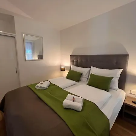 Traum In Zell Am Mit Badeplatz 아파트